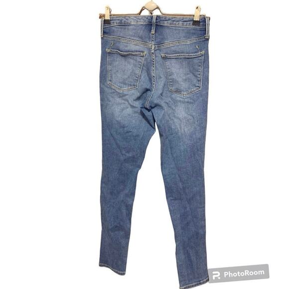 Mossimo Women's Size 6 Skinny Jeans Medium Wash Blue Denim Stretch High Rise - Picture 2 of 4